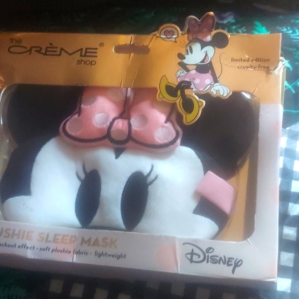 3d plushie sleep mask